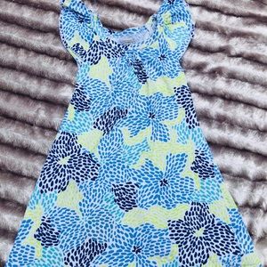 6 lightweight dresses